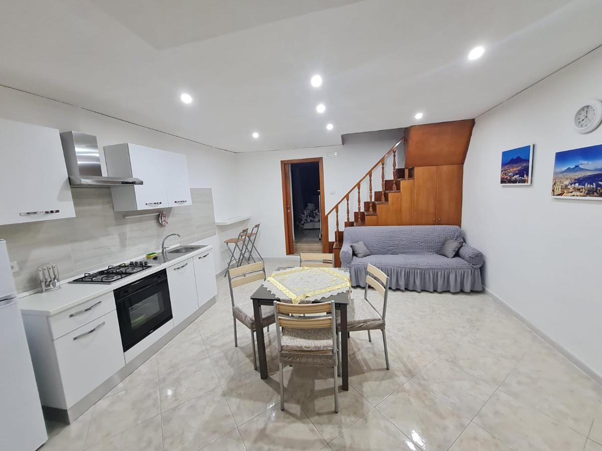 נאפולי Casa Mery מראה חיצוני תמונה