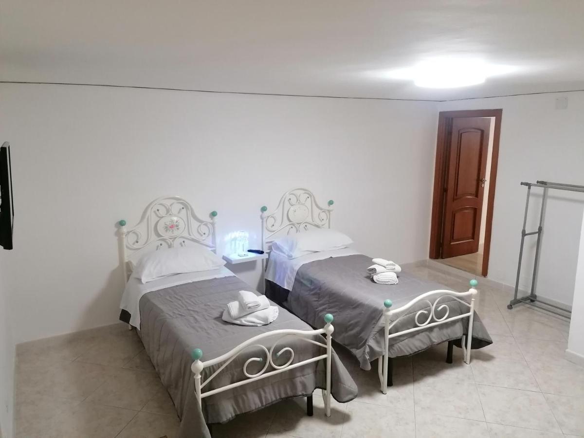 נאפולי Casa Mery מראה חיצוני תמונה