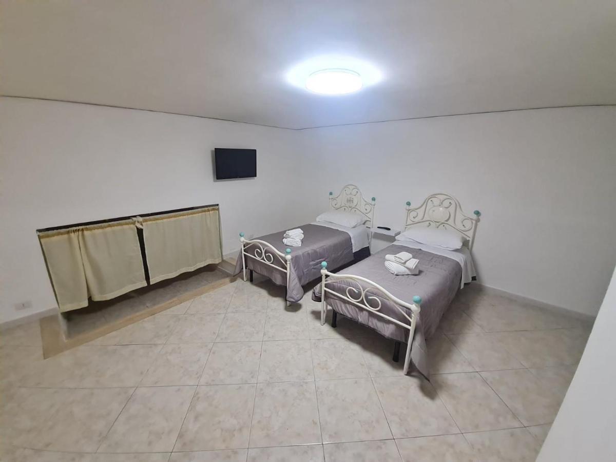 נאפולי Casa Mery מראה חיצוני תמונה